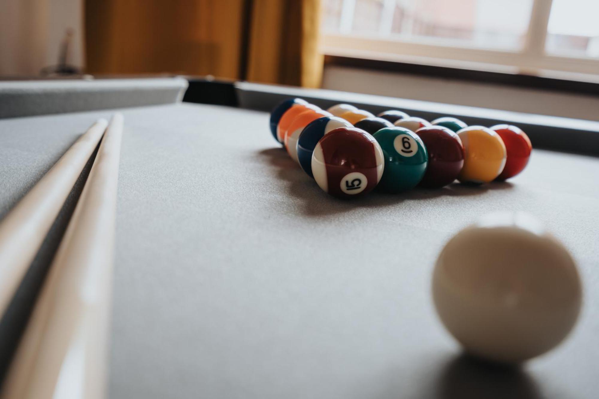 Comfy 3Br Home - Pool Table - Games - Sleeps 8 曼彻斯特 外观 照片
