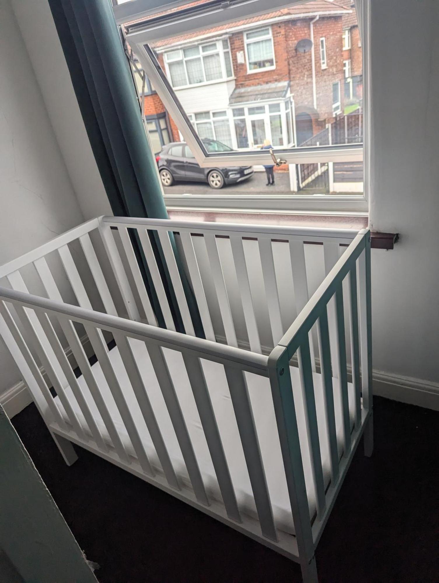 Comfy 3Br Home - Pool Table - Games - Sleeps 8 曼彻斯特 外观 照片
